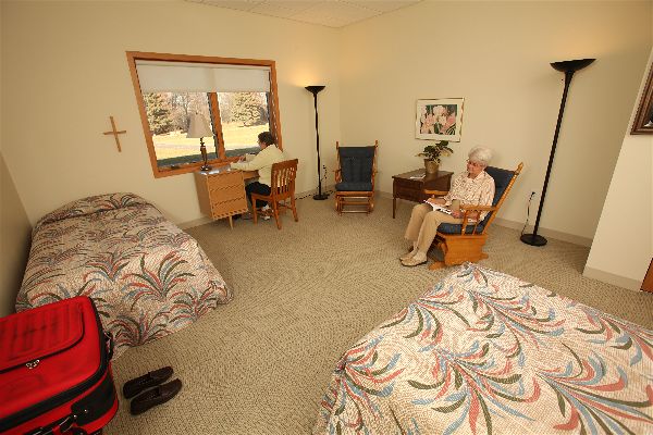 photo of a guest room at the Benedictine Center